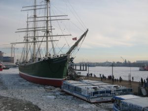 Eisgang im Hamburger Hafen