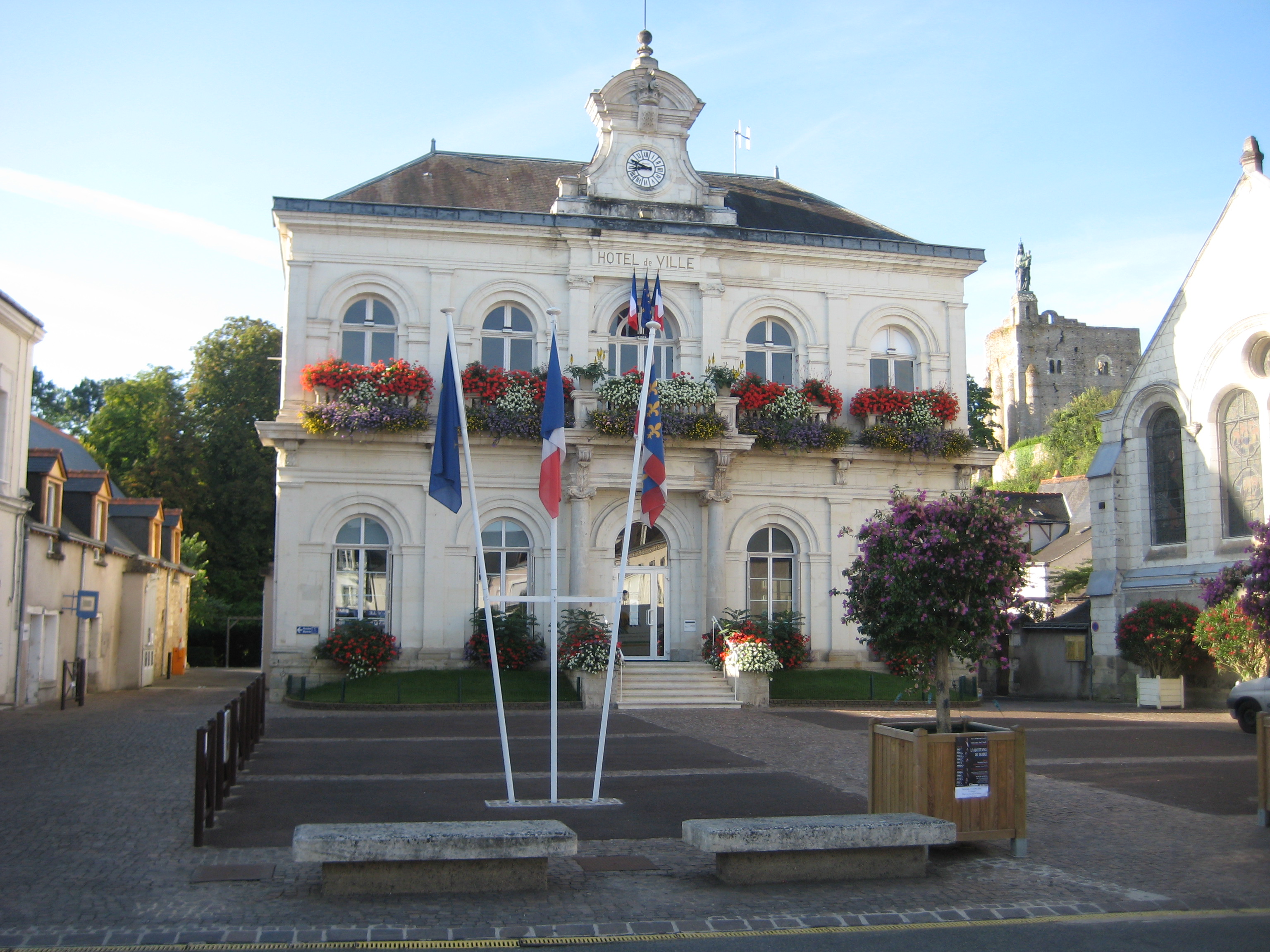 mairie chambray les tours passeport