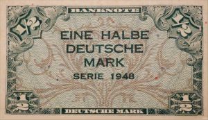 Eine Halbe Deutsche Mark
