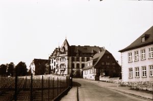 Geisenheim am Rhein: St. Ursula-Schule